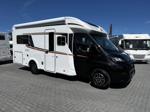 B&uuml;rstner Limited T 660 Franz&ouml;sisches Bett/Automatik/2023 Foto: 1