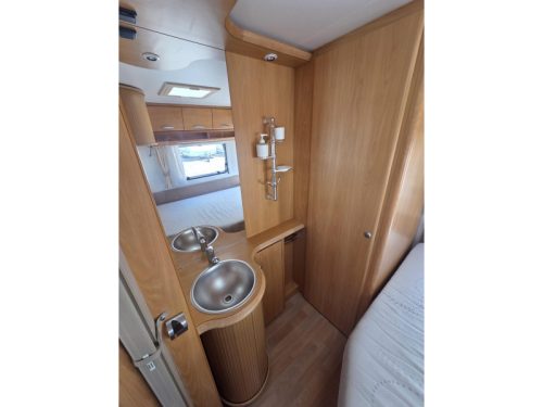 Chateau Calista 450 +BOVAG-2025/Awning/Mover photo: 18
