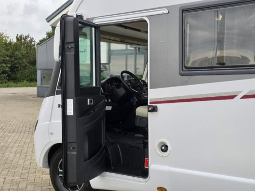 Rapido 896 F Automatic Towbar Air Suspension photo: 9