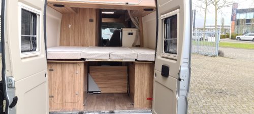 Autocaravana Hymer Grand Canyon - autom&aacute;tica foto: 8