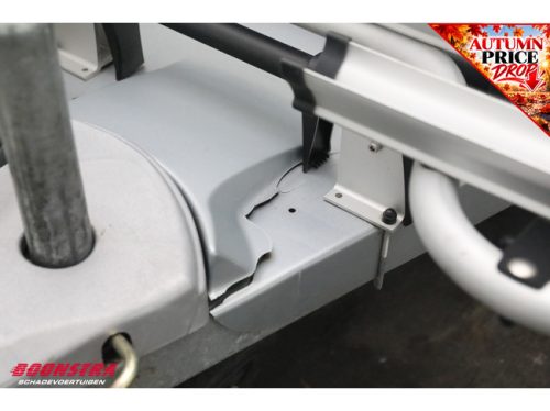 Fendt SAPHIR 445 Mover Awning Single beds Central kitchen U-shaped seating photo: 12