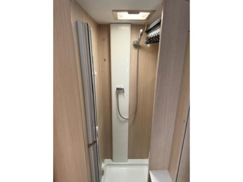 Adria Adora 613 HT sehr komplett Foto: 16