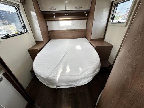 B&uuml;rstner Lyseo 700 T Queensbed/2017/Euro6/6.9M Foto: 10
