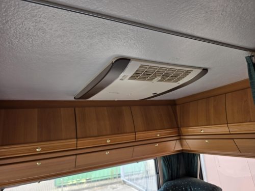 Benimar Europe 6000 ST 2.8TD 2x AIRCO TOPSTAAT photo: 7