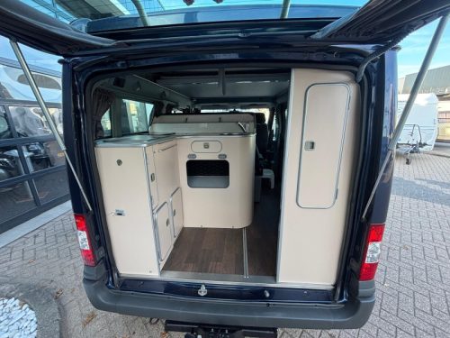 Ford Westfalia Nugget 4 Personen, Top Zustand. Foto: 9