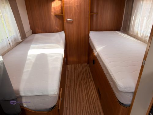 Adria Coral S 670 SLT low single beds photo: 7