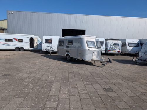 Eriba Touring 542 Legend photo: 2