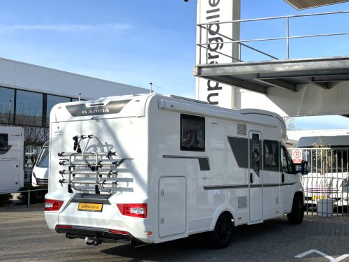 Adria Matrix Plus 670DC QUEEN BED + POP-TOP ROOF + FACE TO FACE photo: 20