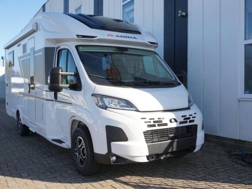 Adria Coral Axess 650 DL Benelux Edition  photo: 1