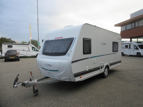 Dethleffs C'Joy Active 460 LE WITH MOVER AND AWNING photo: 23