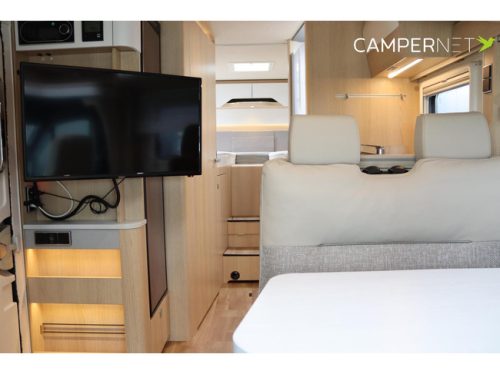 Hymer BMC-T 680 177pk Automaat | L&auml;ngsbetten | Hubdach | Separate Dusche | Solarpanel | Veloslide | Bearlock | SLC Chassis | Markise Foto: 11