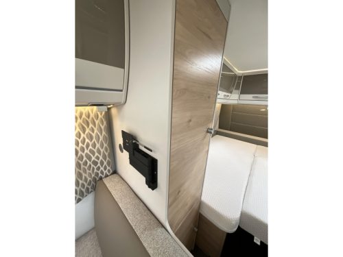 Dethleffs Nomad 490 EST MOVER-DOUCHE-LUIFEL-AIRCO Foto: 11