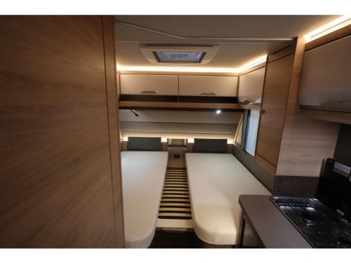 Knaus Sudwind Black Selection 460 EU Single beds  photo: 12