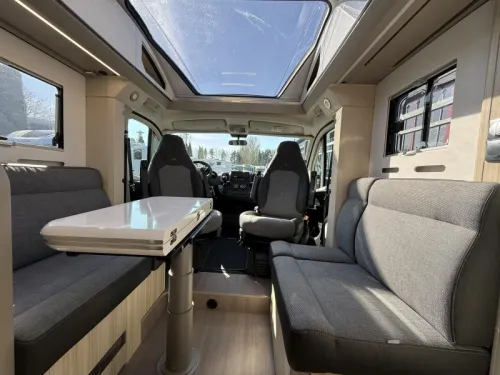 Adria Compact Supreme DL Automatic photo: 10