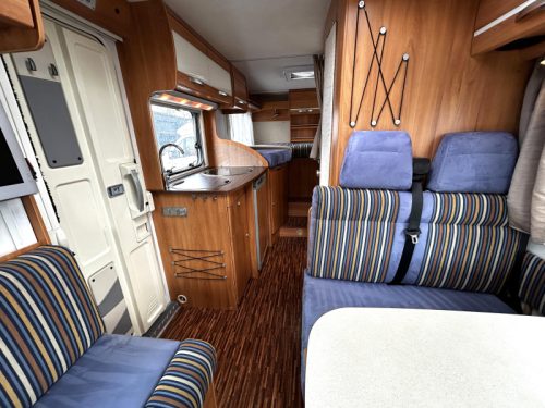 Hymer Exsis 562 Einzelbetten/2009/Klima! Foto: 7