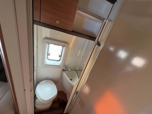 Knaus Boxstar Freeway 630 ME Levelsysteem met VB Lucht photo: 10