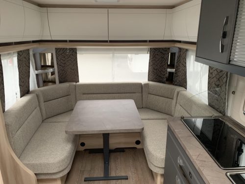Hobby De Luxe 460 UFE Model 2025 photo: 5