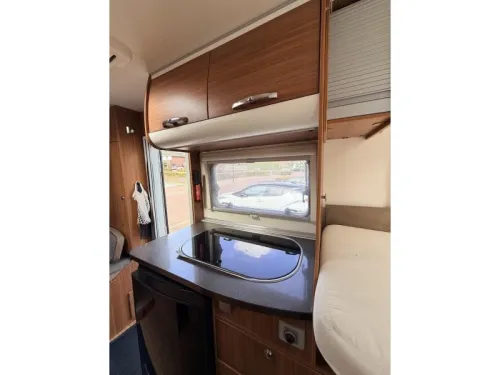 Adria Sport 572 SL ENKELE BEDDEN Foto: 2
