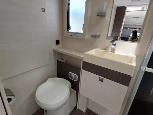 Chausson Welcome 737 photo: 16