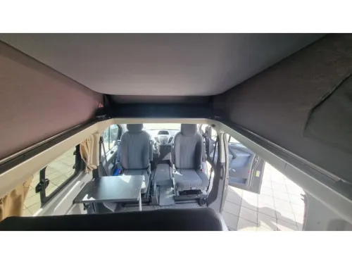 Westfalia Nugget FORD Automatic-Awning-Towbar photo: 13