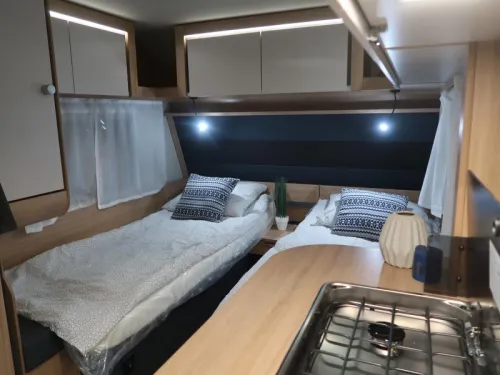 Knaus Sport 500 EU !! BETT 210CM LANG !!! Foto: 2