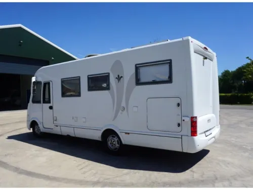 Niesmann+Bischoff Arto 69 L Sachs Automatic photo: 2