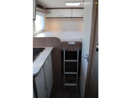 Carado V347 Pro+ Fiat 140hp Automatic | New model! | High payload | Awning | Compact design | Single beds | Vario bathroom photo: 18