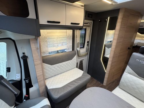 Knaus L!ve Ti 700 MEG photo: 6