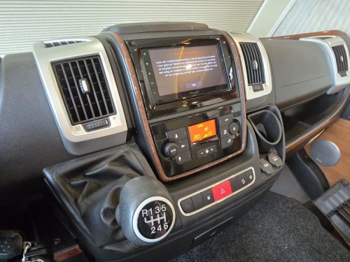 Carthago C-Tourer I 147 Niveausystem ALKO Fahrgestell Foto: 22