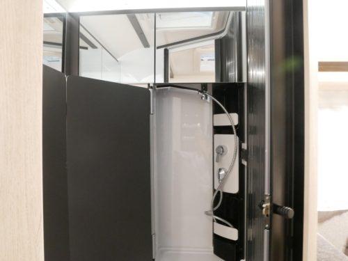 Hobby De Luxe 460 SFF Modell 2027  Foto: 7