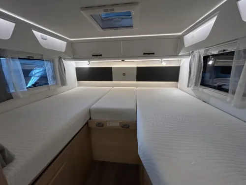 Sunlight T 67 S - Automatic Single Beds photo: 2