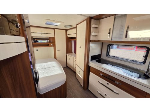Hobby Excellent 560 WLU leveller system floor heating photo: 14