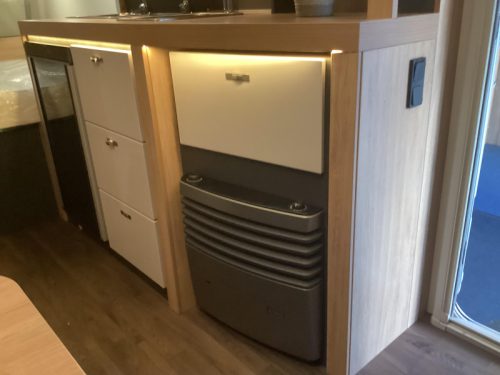 Knaus Sport Platinum 420 QD model 2027  photo: 19