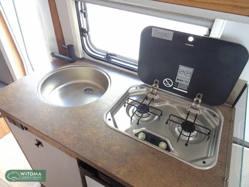 Eriba Touring Legend 542 Mover +unico awning photo: 8