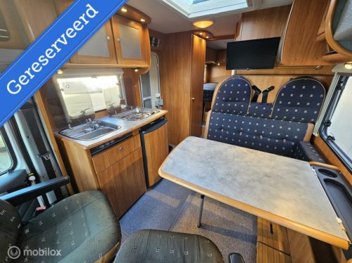 Dethleffs Advantage T 6611 Semi-integrated ☆Single beds☆ photo: 14