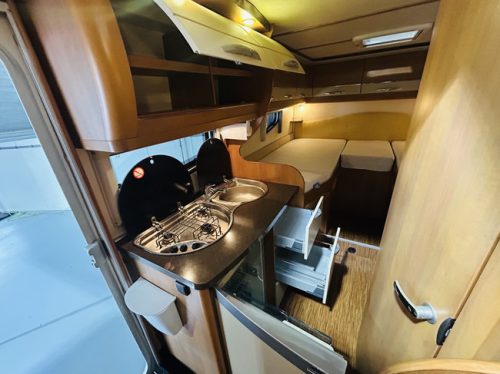 Hobby T 650 ESC Limited Edition Single beds, only 79,000 Km photo: 15