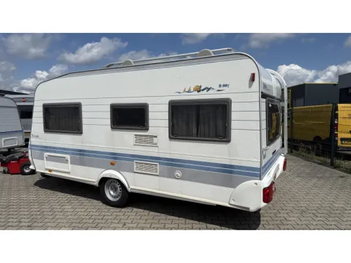 Hobby De luxe Easy 460 UFE franz&ouml;sisches Bett Rundsitzgruppe Toilette Foto: 14