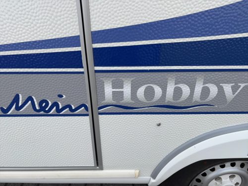 Hobby De Luxe 400 SF Awning/Bike rack photo: 12