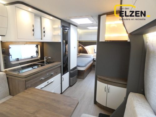 Hobby Excellent Edition 540 UL Mover, awning, bike rack photo: 11