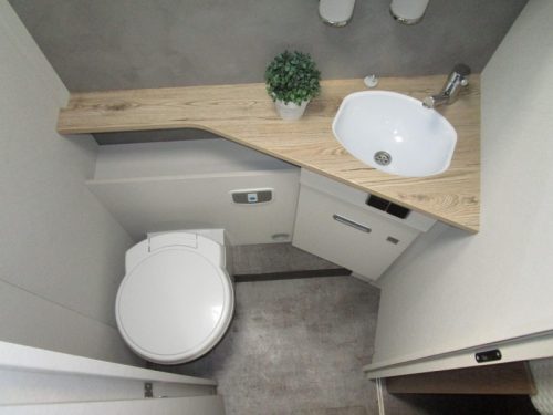 Dethleffs Trend 7057 EB SUPER SHARP PRICED photo: 16