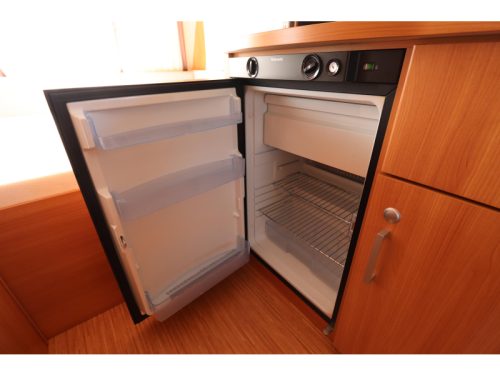Knaus Sport 420 QD Special/ Mover/ Awning photo: 12
