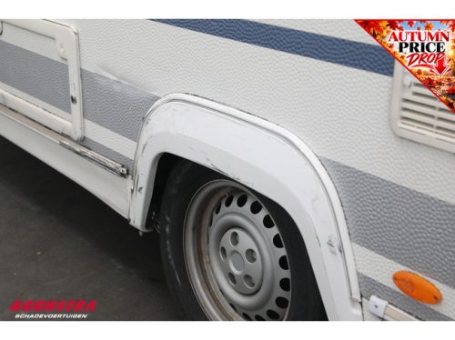 Fendt SAPHIR 445 Mover Awning Single beds Central kitchen U-shaped seating photo: 7