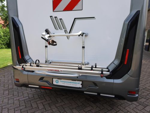 Mobilvetta Kea 86 I roof air conditioning | single beds photo: 19