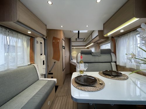 Hymer Capron Libert&eacute; VIP 690 VIP FRANSBED+HEFBED DAKAIRCO photo: 16