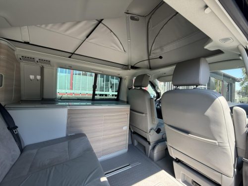 Volkswagen California GENERATION photo: 16