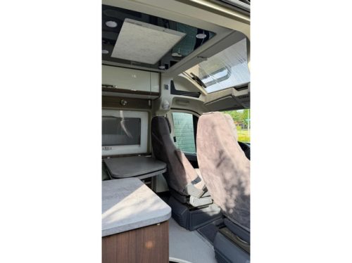 P&ouml;ssl Summit Prime 640 2 SINGLE BEDS 165HP photo: 13