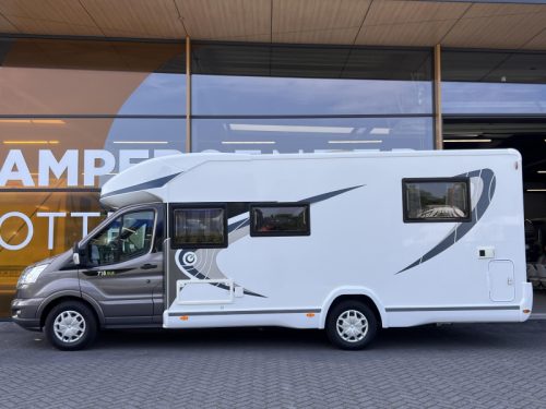 Chausson Titanium 718 XLB Queensbed photo: 3