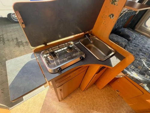 Adria Twin 560 560,Fixed bed,Air conditioning  photo: 12