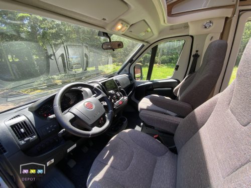 Hymer Exsis-T 374 Crossover 2022 New condition photo: 22