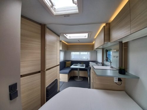 Adria Altea 472 PU mover-GFK-voortent-etc  foto: 9